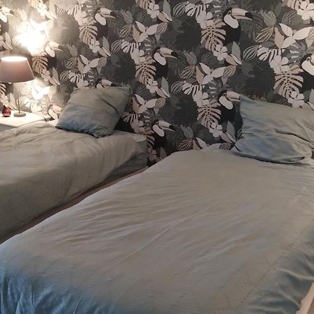 Bed and Breakfast Les Cerisiere Cheffois Экстерьер фото