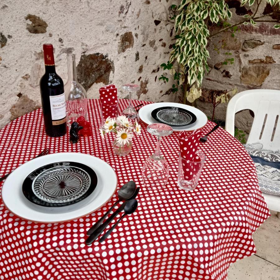 Bed and Breakfast Les Cerisiere Cheffois Экстерьер фото