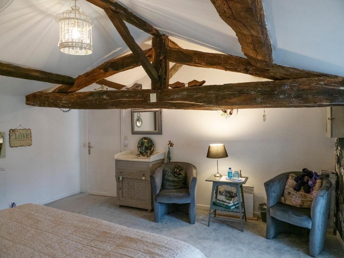 Bed and Breakfast Les Cerisiere Cheffois Экстерьер фото